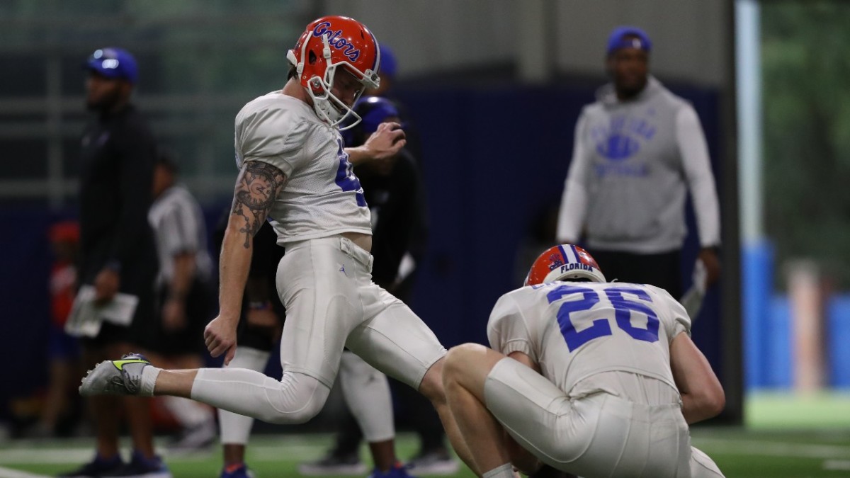 Gators kicker Adam Mihalek